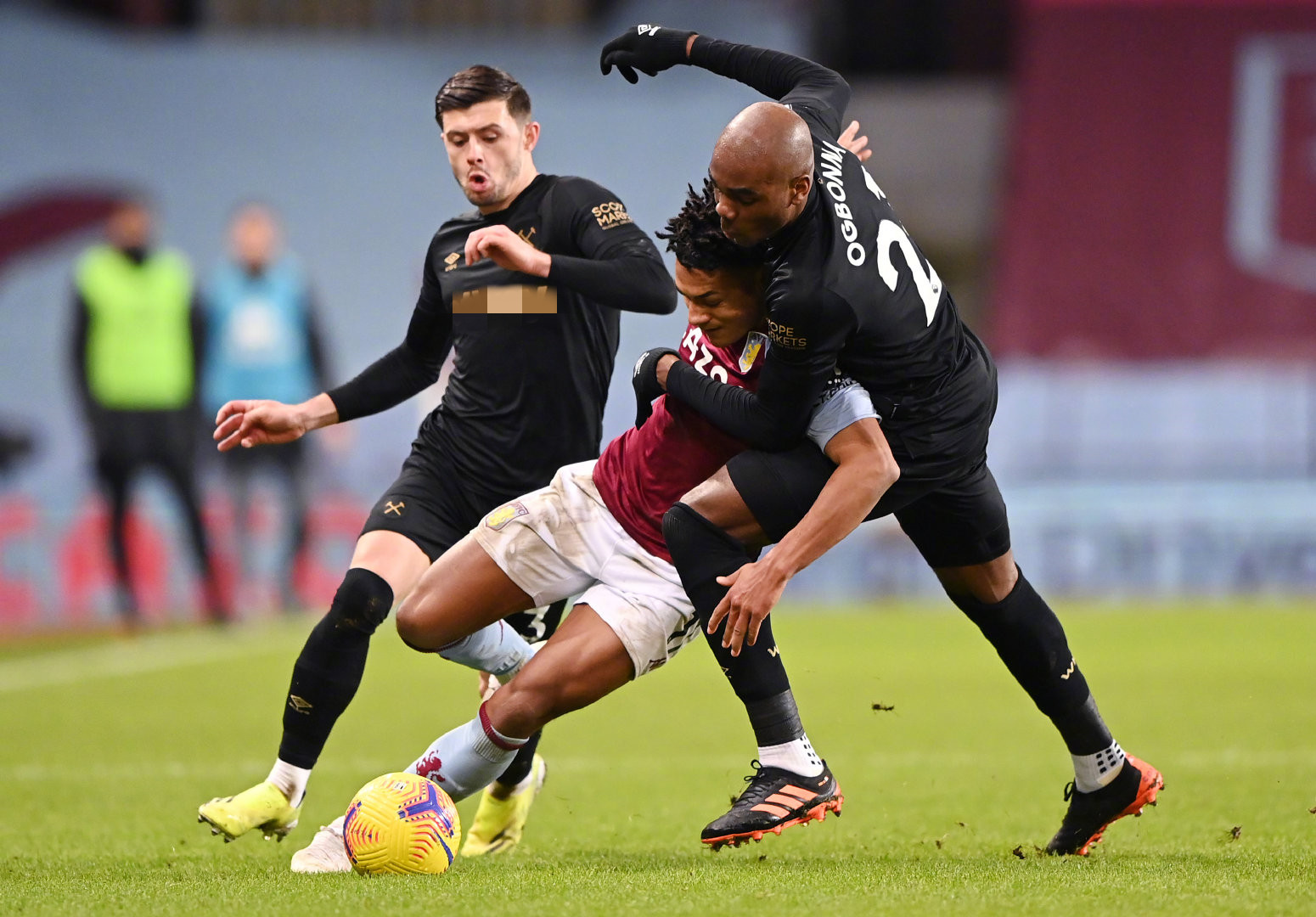 出色表現吸 出色表現吸